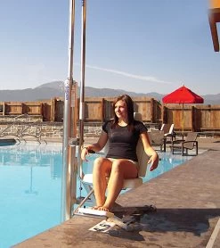 Spectrum Gallatin WP 400 Water-Powered Lift -Swim Equipment Store 5671885340840 4