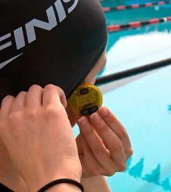 FINIS Tempo Trainer Pro -Swim Equipment Store 5672411463848 yellow 4a