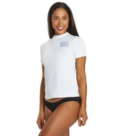 Billabong Women's Core Loose Fit Short Sleeve UPF 50 Surf Shirt 9 Billabong Women's Core Loose Fit Short Sleeve UPF 50 Surf Shirt -Swim Equipment Store 7490772500648 white 4a